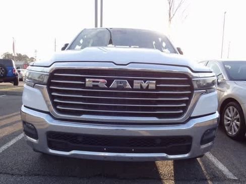 Used 2025 RAM 1500 Laramie image 2
