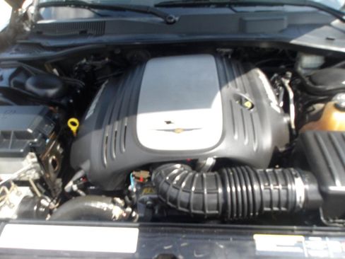 Used 2006 Chrysler 300 C w/ Protection Group II RWD image 24
