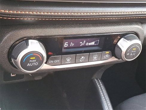 Used 2020 Nissan Kicks SR w/ Interior Electronics Package image 15