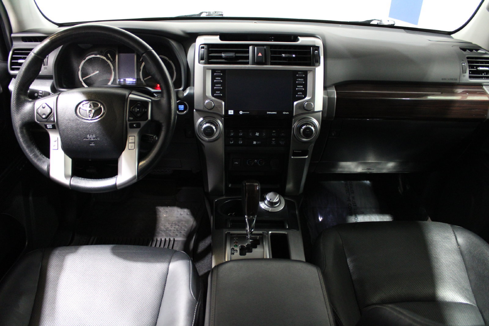 Used 2023 Toyota 4Runner Limited AWD/4WD image 35