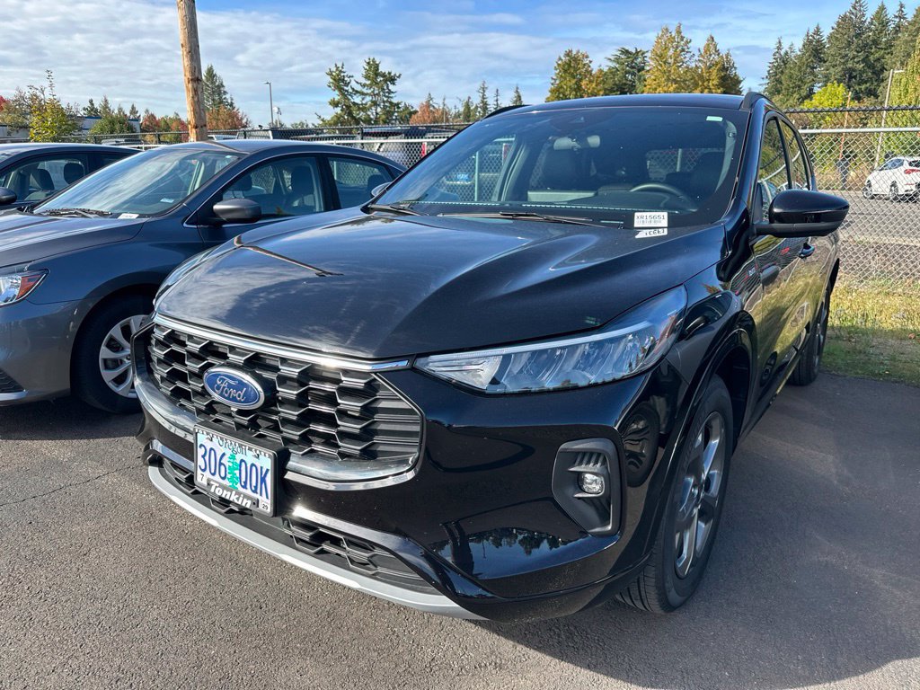 Used 2024 Ford Escape ST-Line Select w/ Tech Pack #2 AWD/4WD image 1