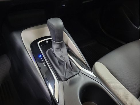 Certified 2026 Toyota Corolla LE FWD image 18