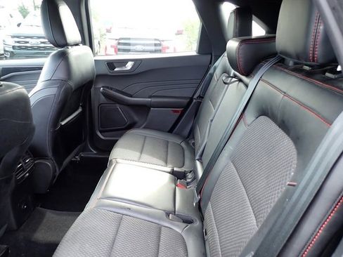 Certified 2023 Ford Escape ST-Line w/ Tech Pack #1 image 17