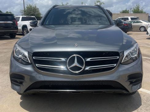 Used 2019 Mercedes-Benz GLC 300 image 1