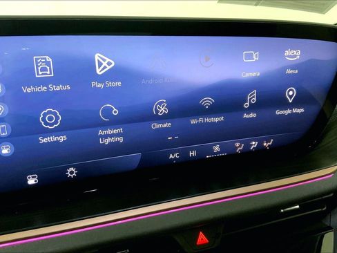 Used 2025 Buick Envision Sport Touring image 6