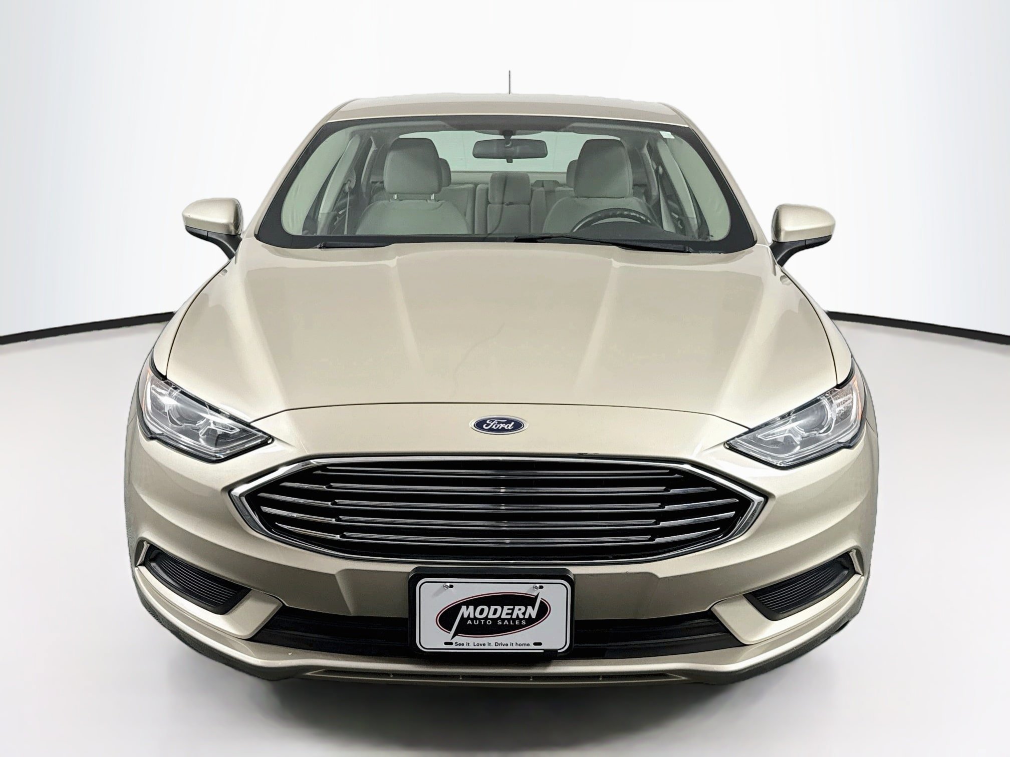 Used 2018 Ford Fusion SE FWD image 7