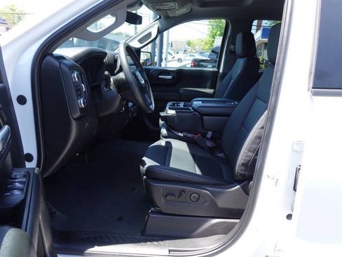 Used 2024 GMC Sierra 1500 Pro w/ Graphite Edition AWD/4WD image 18