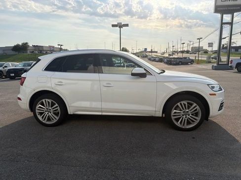 Used 2018 Audi Q5 2.0T Premium Plus w/ Premium Plus Package AWD/4WD image 13