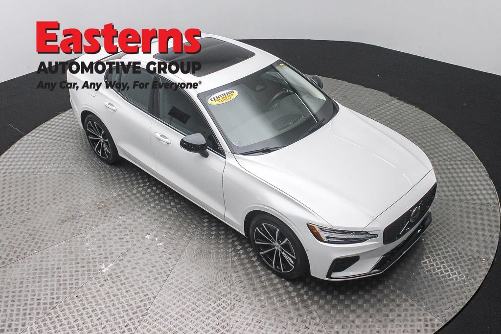 Used 2023 Volvo S60 T8 Plus AWD/4WD image 3