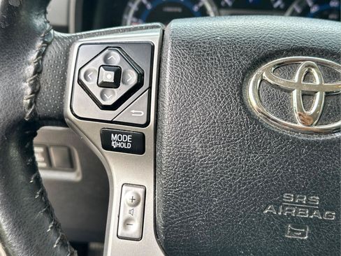Used 2019 Toyota 4Runner SR5 AWD/4WD image 24