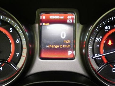 Used 2018 Dodge Journey Crossroad image 15