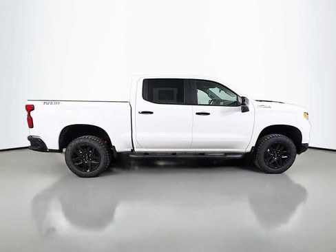 New 2026 Chevrolet Silverado 1500 LT Trail Boss w/ Convenience Package II AWD/4WD image 4