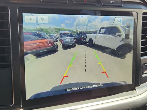 Used 2023 Ford F150 4x4 SuperCrew image 18