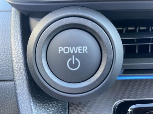 New 2026 Toyota Prius XLE image 21