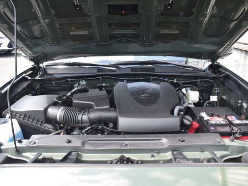 Certified 2021 Toyota Tacoma TRD Sport w/ TRD Premium Sport Package AWD/4WD image 27