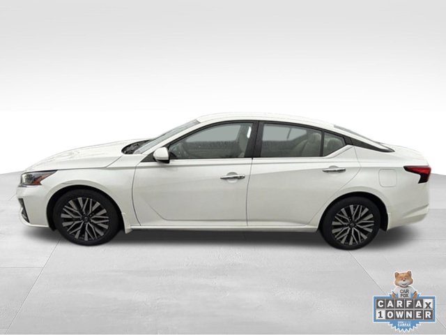 Certified 2023 Nissan Altima 2.5 SV FWD image 2