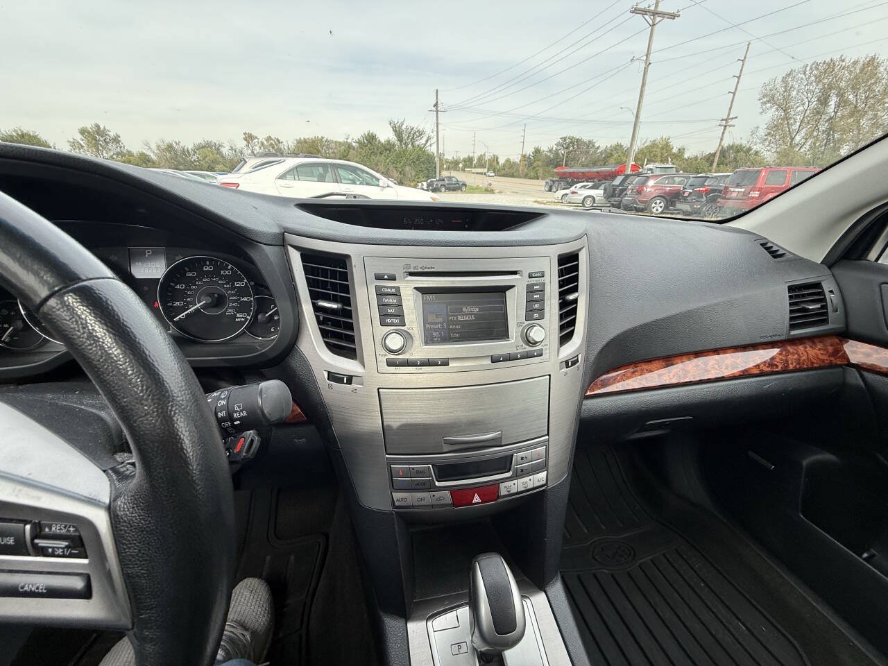 Used 2012 Subaru Outback 3.6R Limited w/ Moonroof Pkg AWD/4WD image 24