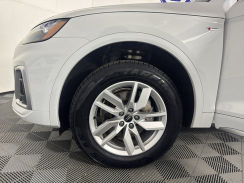 Used 2023 Audi Q5 2.0T Premium image 12