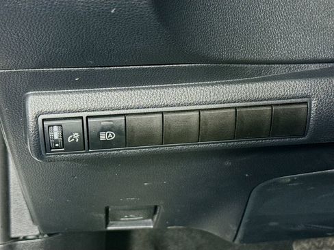 Certified 2025 Toyota Corolla LE image 12