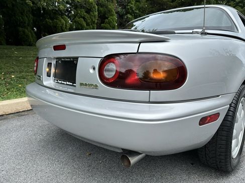 Used 1990 MAZDA MX-5 Miata RWD image 43
