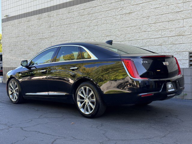 Used 2018 Cadillac XTS w/ Rear Seat Comfort Package FWD image 2