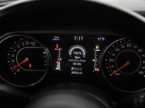 Used 2020 Jeep Wrangler Sport AWD/4WD image 27