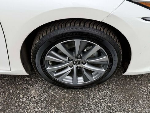 Used 2021 Lexus ES 300h w/ Premium Package image 7