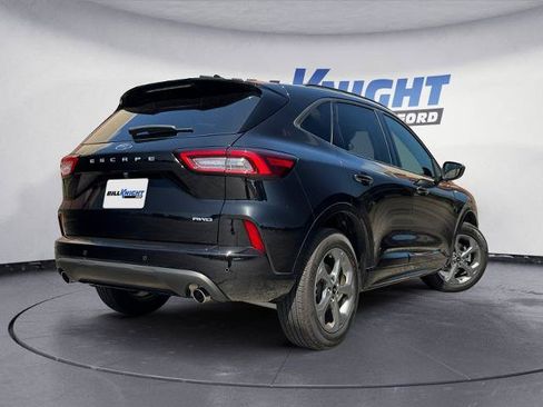 Certified 2024 Ford Escape ST-Line w/ Tech Pack #1 AWD/4WD image 5