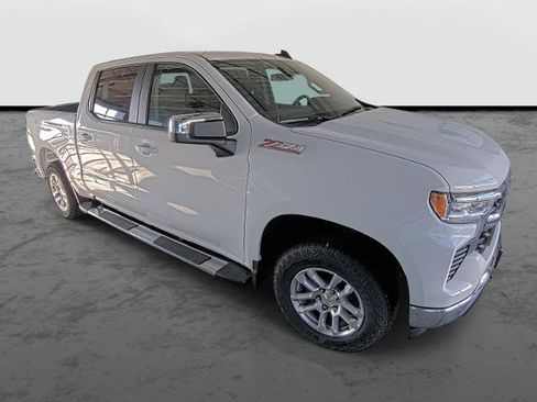 New 2026 Chevrolet Silverado 1500 LT w/ Z71 Off-Road Package image 4