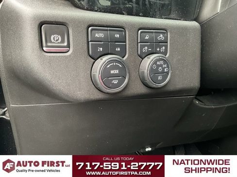 Used 2022 Chevrolet Silverado 1500 High Country w/ High Country Premium Package AWD/4WD image 22