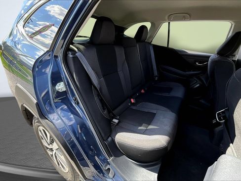 Used 2023 Subaru Outback Premium AWD/4WD image 28