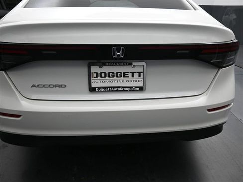 Used 2024 Honda Accord LX image 10