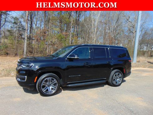 Certified 2025 Jeep Wagoneer 4DR 4WD image 4