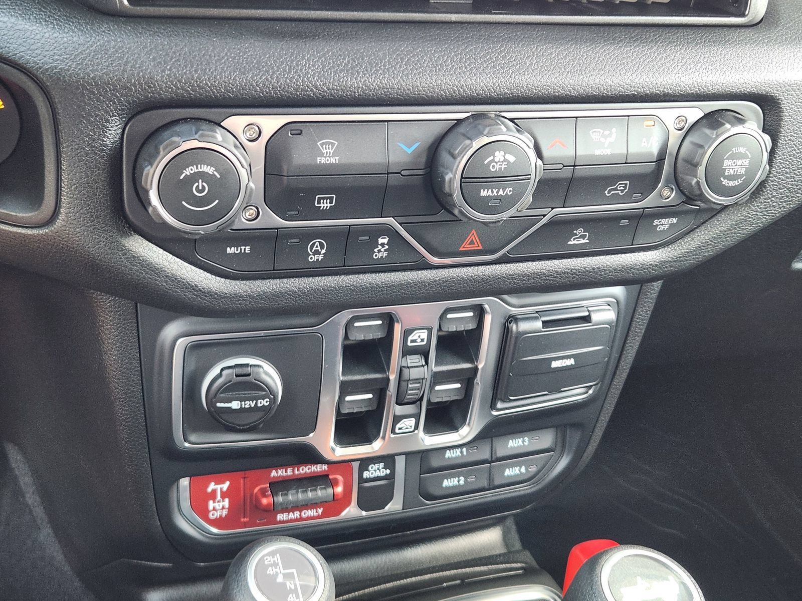 New 2026 Jeep Wrangler Unlimited Sport AWD/4WD image 17