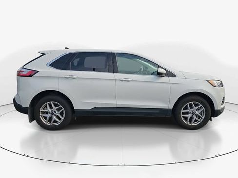 Used 2024 Ford Edge SEL w/ Convenience Package AWD/4WD image 2