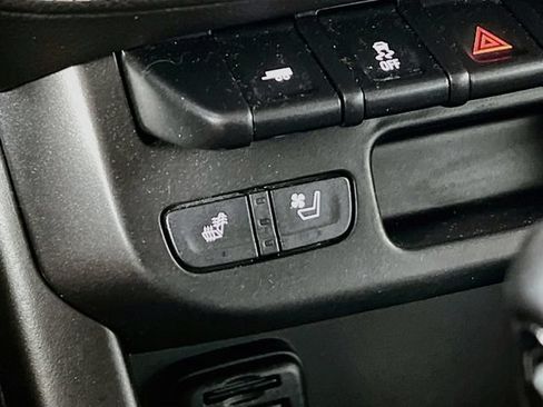 Used 2022 GMC Canyon Denali AWD/4WD image 21