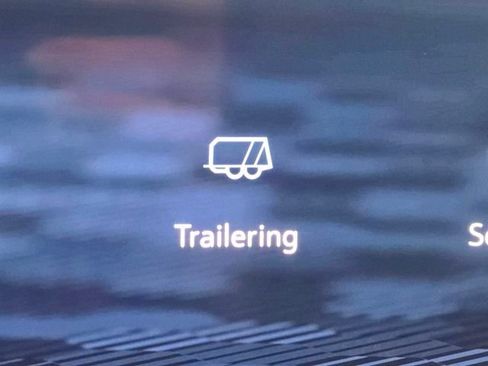 New 2026 Chevrolet Traverse LT w/ LPO, Floor Liner Package image 13