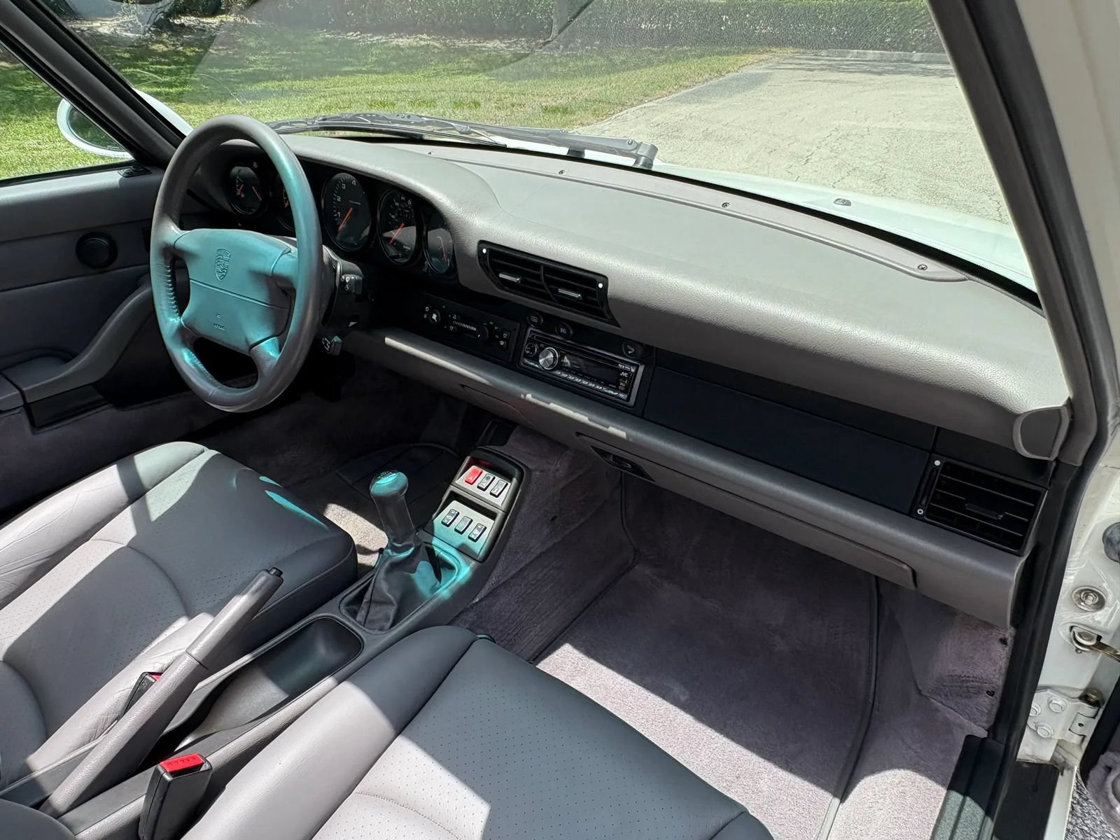 Used 1995 Porsche 911 Carrera image 47