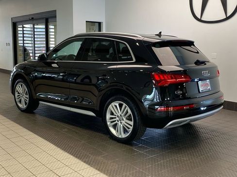 Used 2019 Audi Q5 2.0T Premium Plus w/ Premium Plus Package image 4