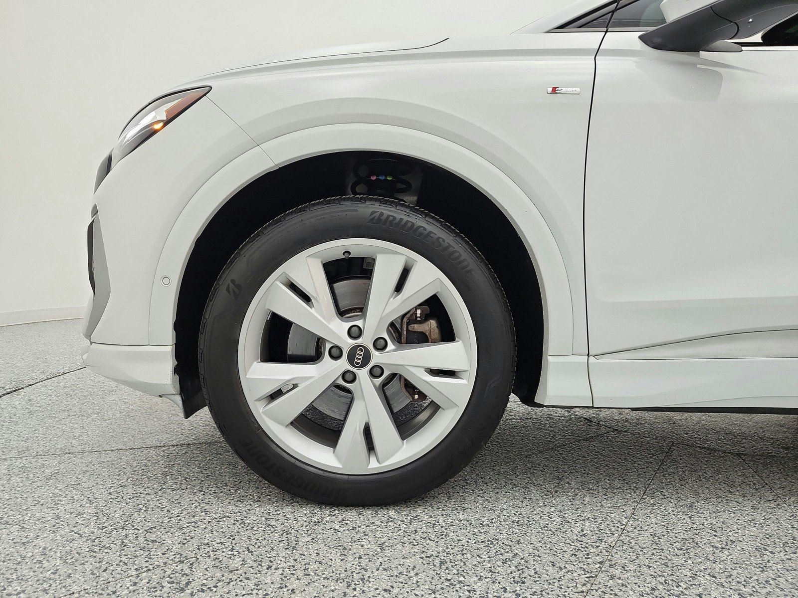 Used 2023 Audi Q4 e-tron Premium Plus w/ Premium Plus AWD/4WD image 17