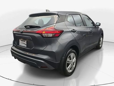 Used 2023 Nissan Kicks S w/ Interior Electronics Package FWD image 9