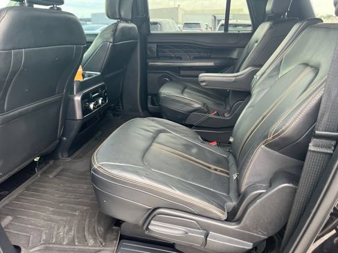 Used 2022 Ford Expedition Max Platinum AWD/4WD image 9