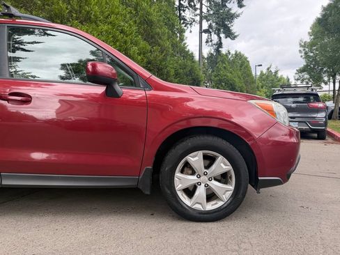 Used 2015 Subaru Forester 2.5i Premium w/ All-Weather Package AWD/4WD image 3