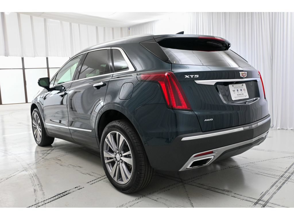 Used 2025 Cadillac XT5 Premium Luxury AWD/4WD image 5