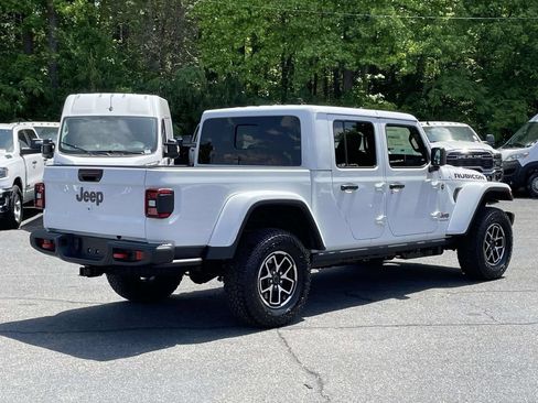 New 2026 Jeep Gladiator Rubicon AWD/4WD image 8