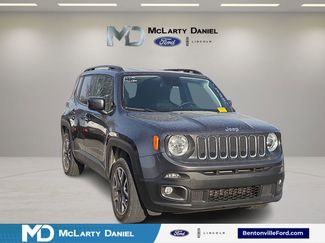 Used 2018 Jeep Renegade Latitude w/ Cold Weather Group video 1