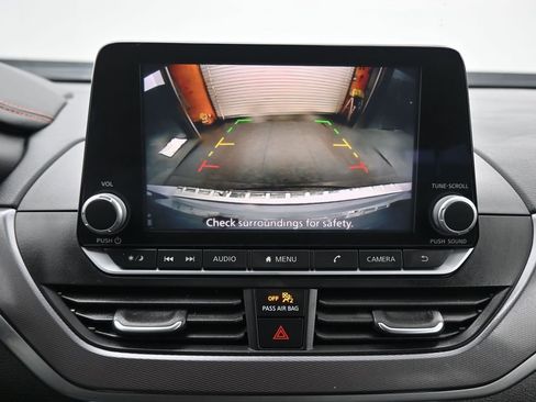 Used 2023 Nissan Altima 2.5 SR image 19