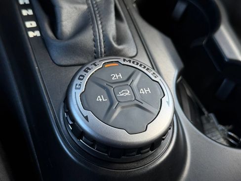 Used 2022 Ford Bronco Outer Banks AWD/4WD image 21