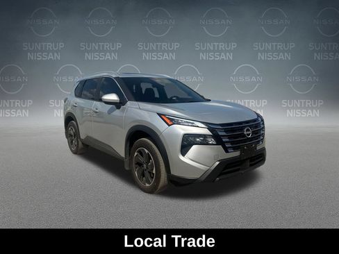 Used 2025 Nissan Rogue SV w/ SV Premium Package AWD/4WD image 9