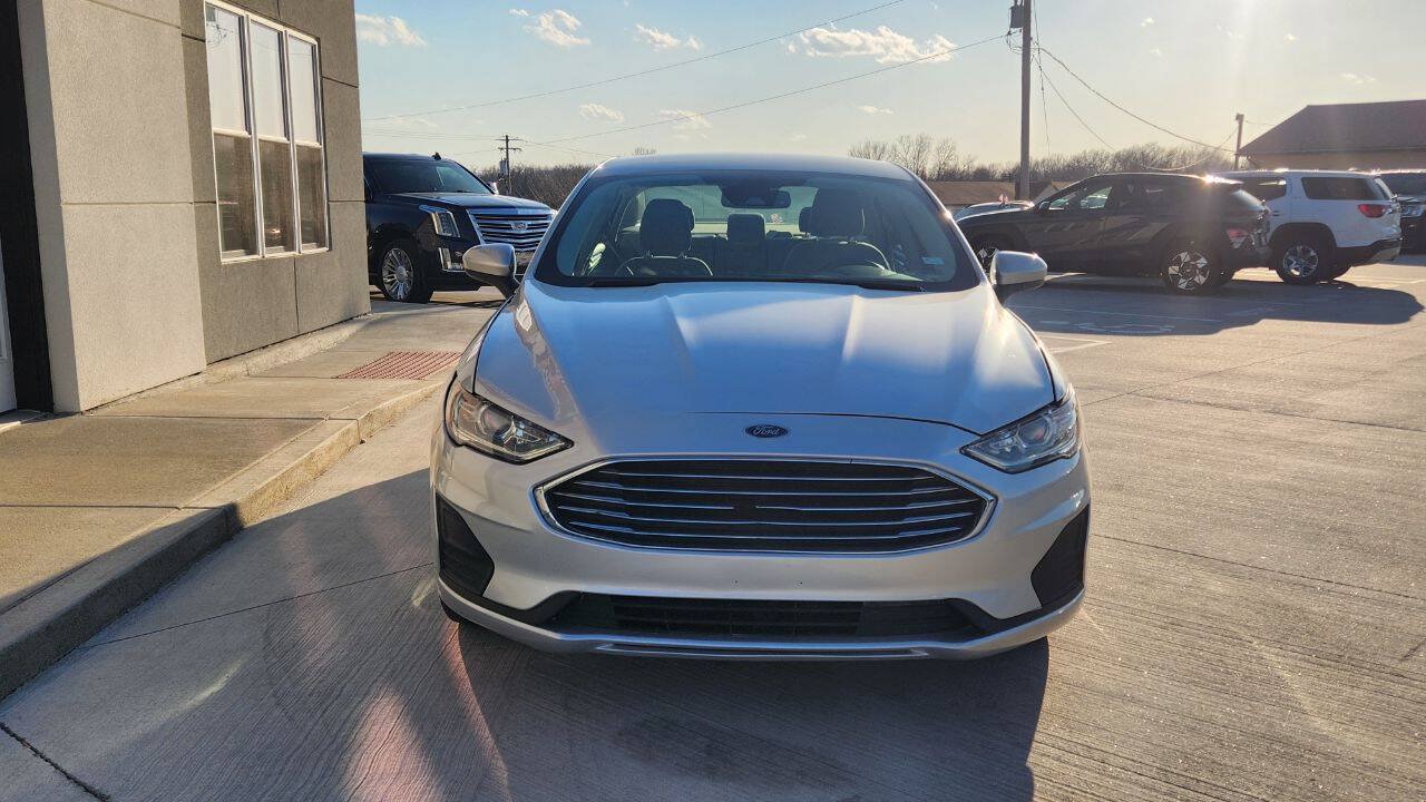 Used 2019 Ford Fusion SE FWD image 9
